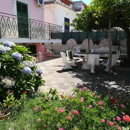 Tatil Evi Casa Rosa *